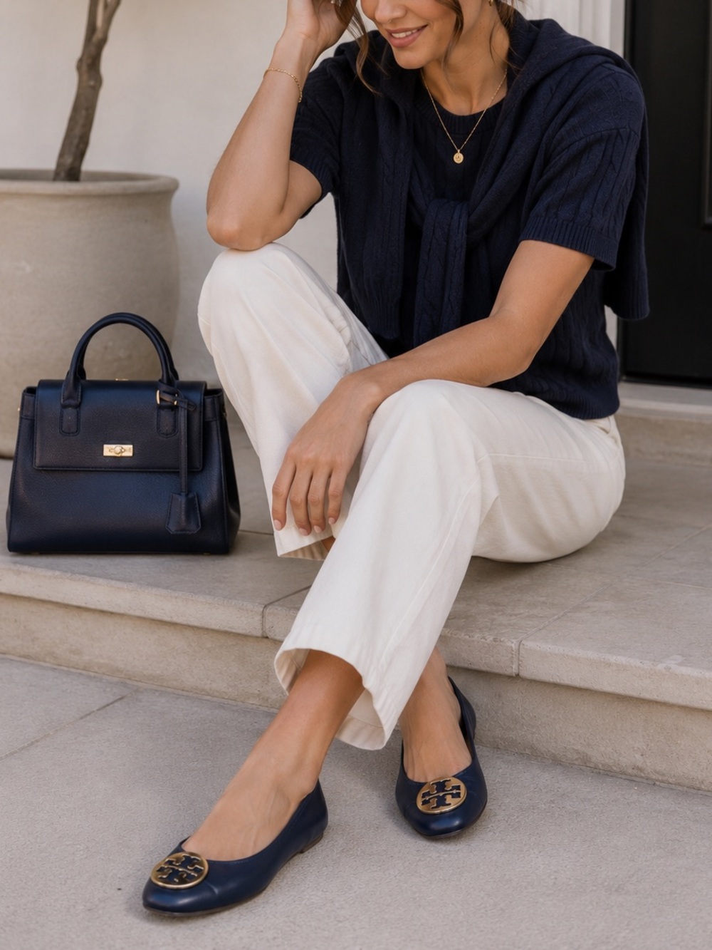 Tory Burch Reva Navy Blue Leather Ballet Flats Gold Logo Size 6